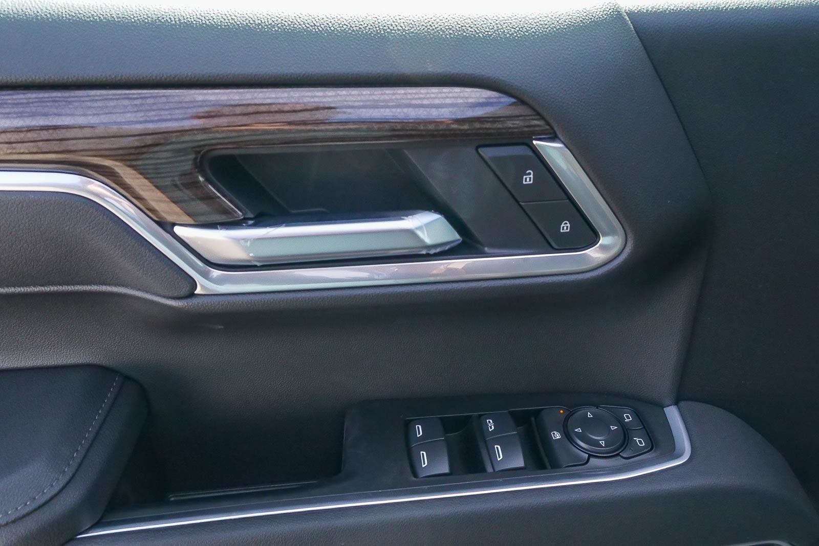 2026 Chevrolet Silverado 1500 Crew Cab Short Box 4-Wheel Drive RST