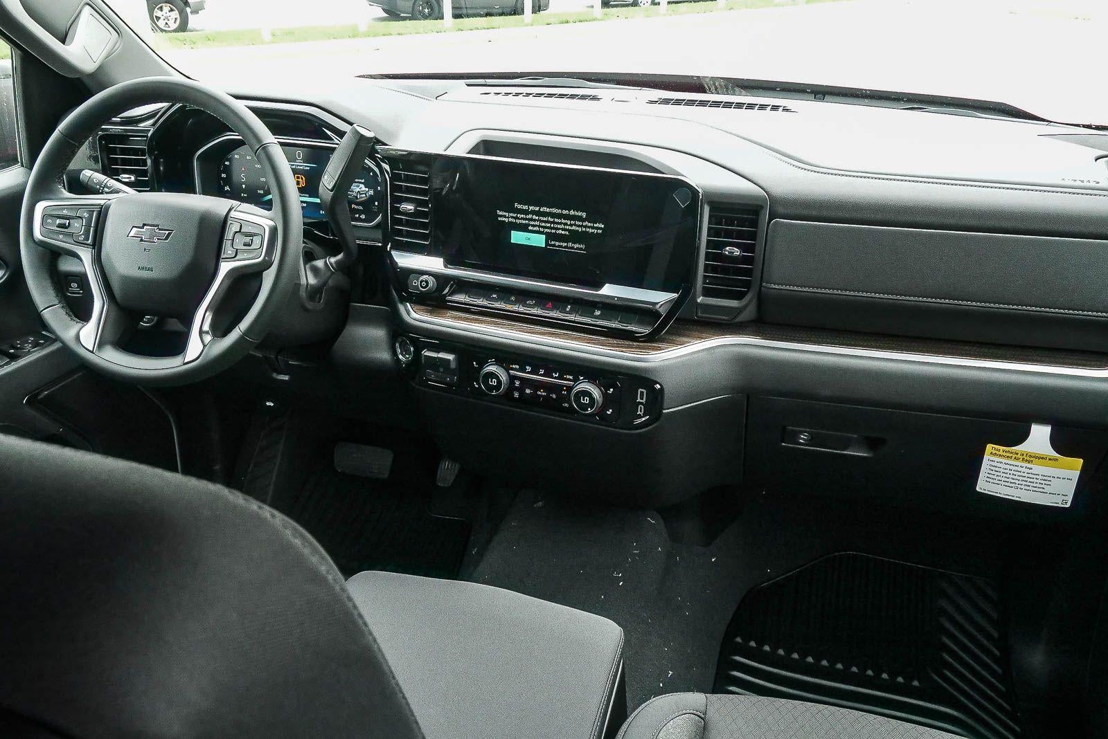 2026 Chevrolet Silverado 1500 Crew Cab Short Box 4-Wheel Drive RST