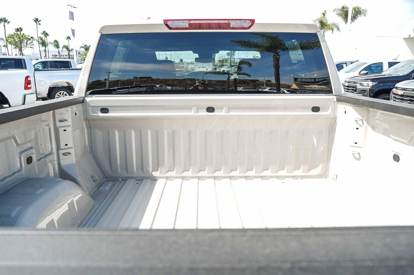 2026 Chevrolet Silverado 1500 Crew Cab Short Box 4-Wheel Drive RST