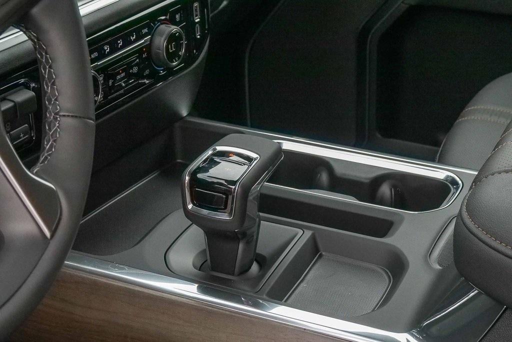 2026 Chevrolet Silverado 1500 Crew Cab Short Box 4-Wheel Drive High Country