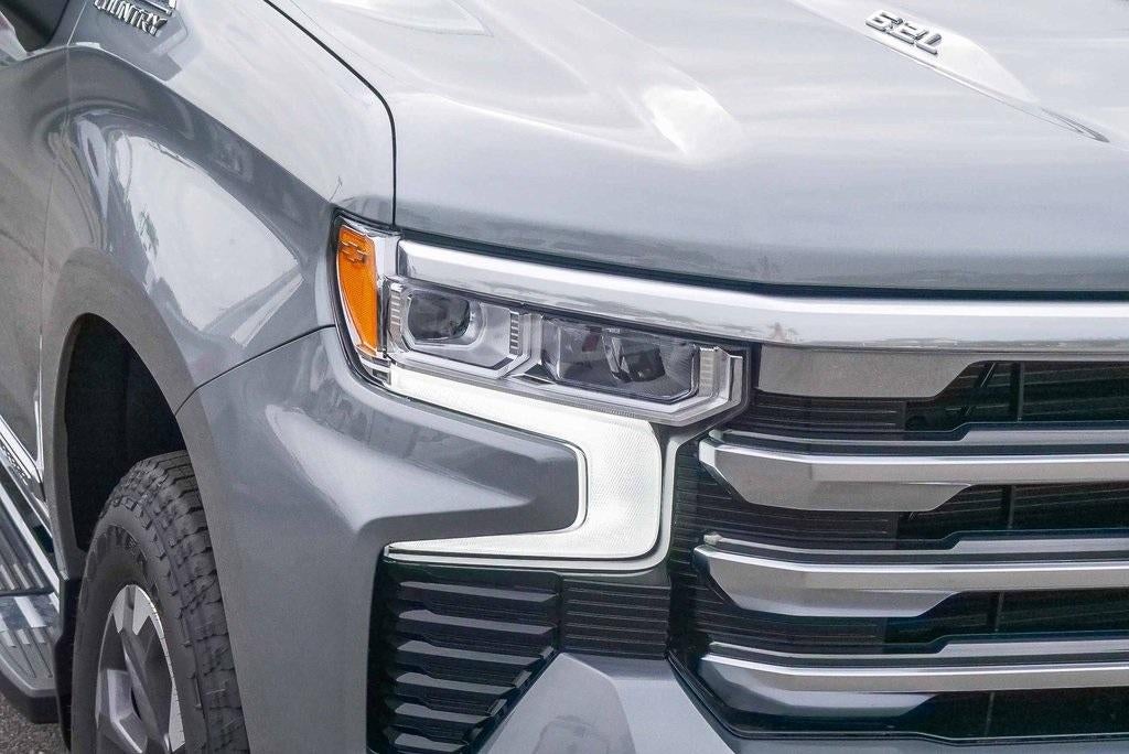 2026 Chevrolet Silverado 1500 Crew Cab Short Box 4-Wheel Drive High Country