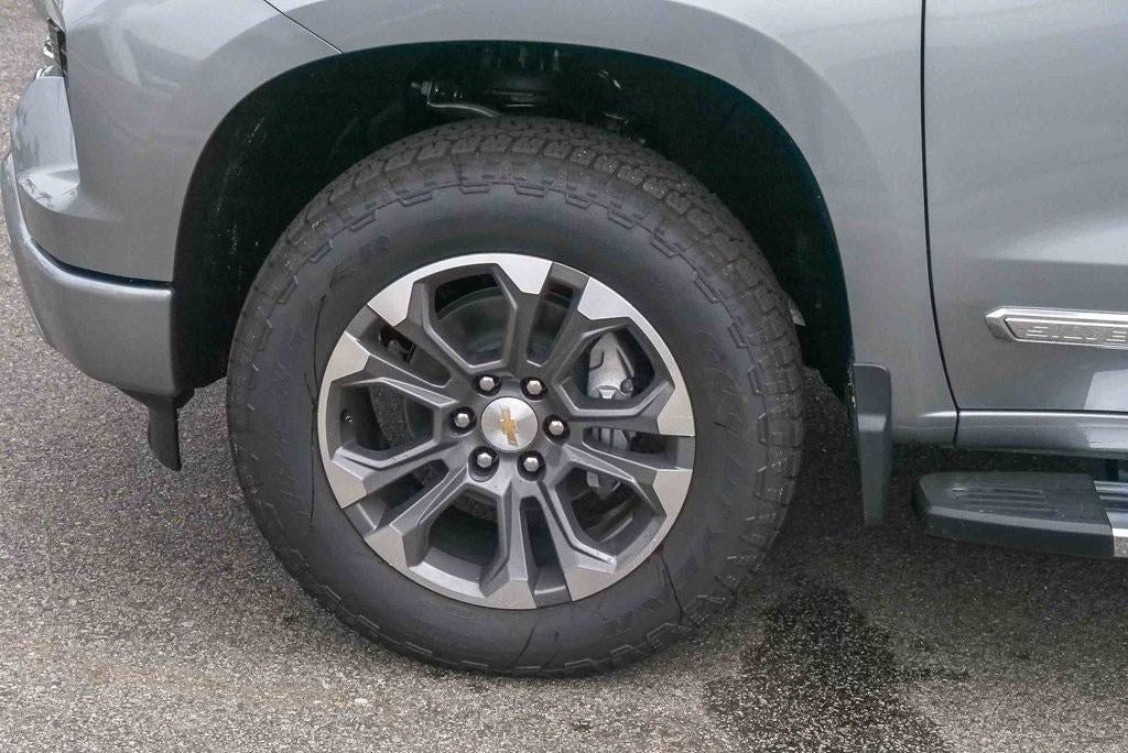 2026 Chevrolet Silverado 1500 Crew Cab Short Box 4-Wheel Drive High Country