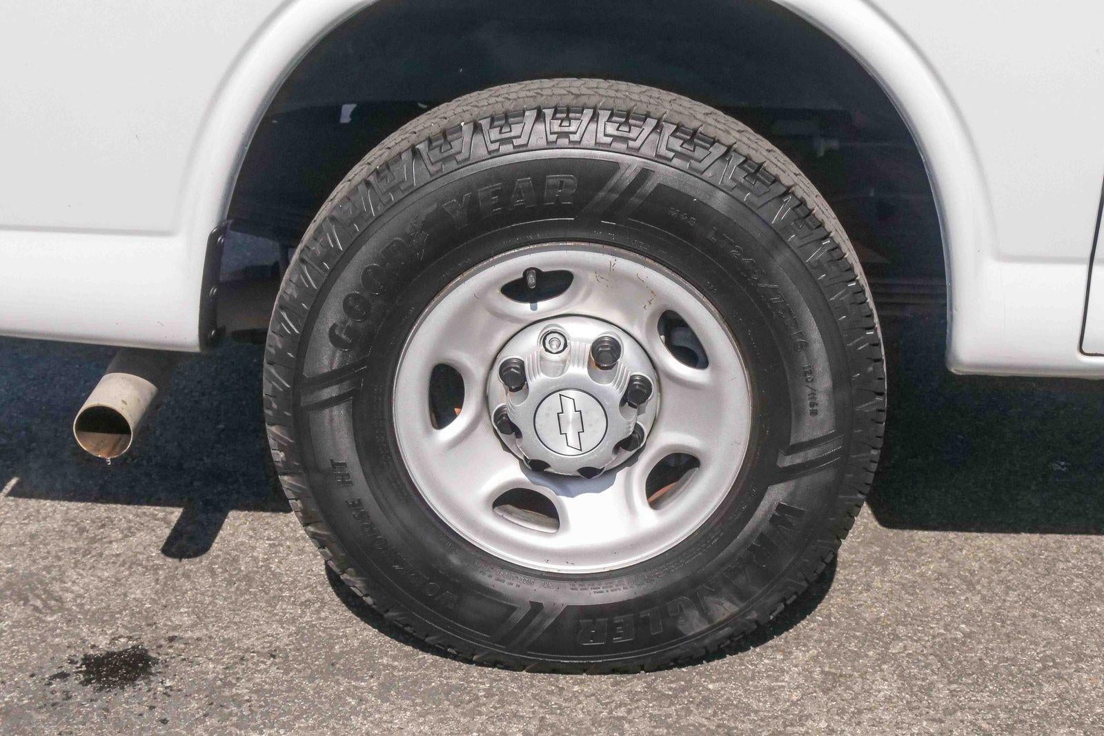 2018 Chevrolet Express Cargo 2500 Base
