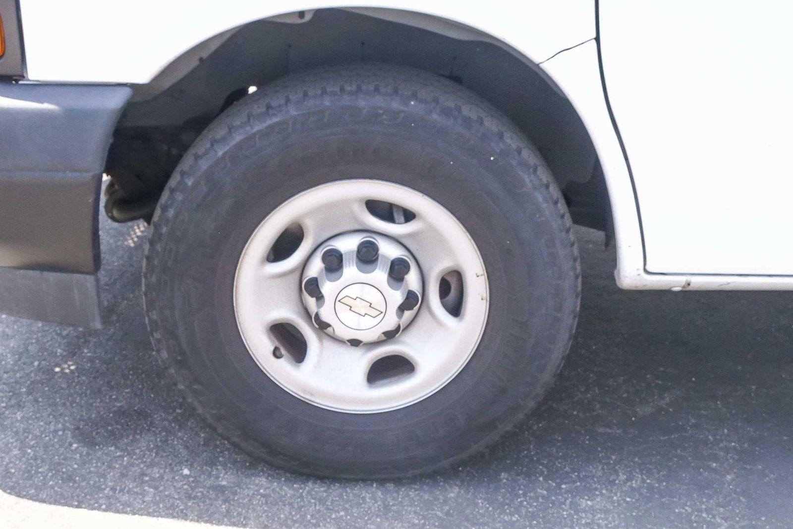 2021 Chevrolet Express Cargo 2500 Base
