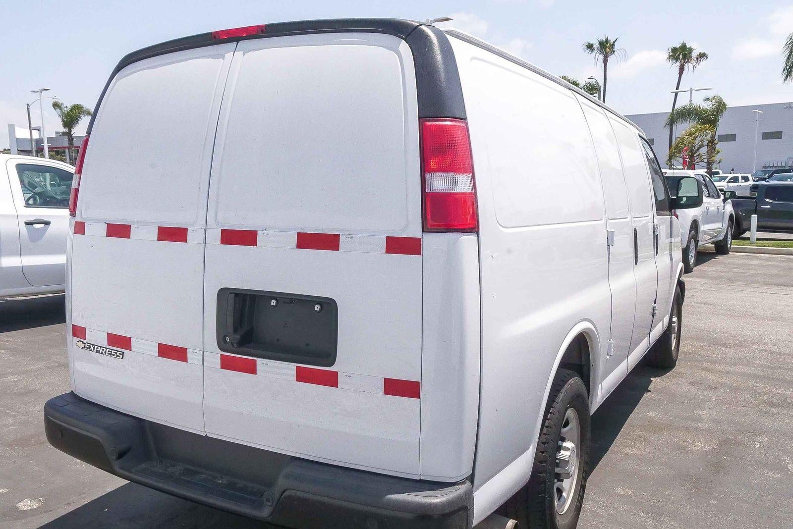 2021 Chevrolet Express Cargo 2500 Base