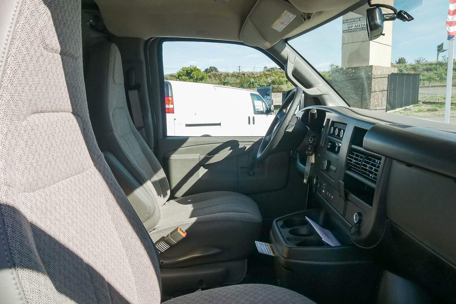 2026 Chevrolet Express Cargo 2500 Regular Wheelbase Rear-Wheel Drive