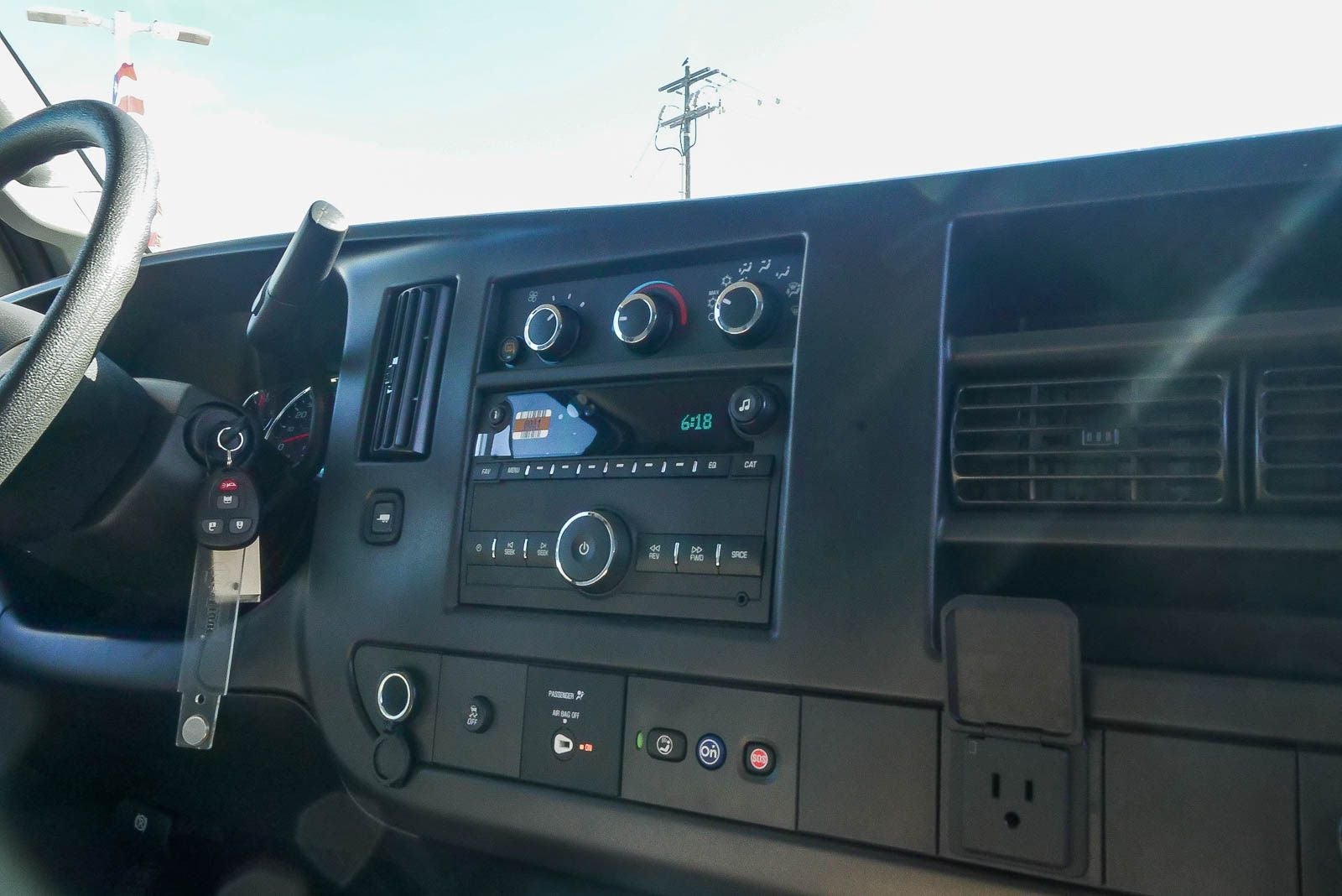 2026 Chevrolet Express Cargo 2500 Regular Wheelbase Rear-Wheel Drive