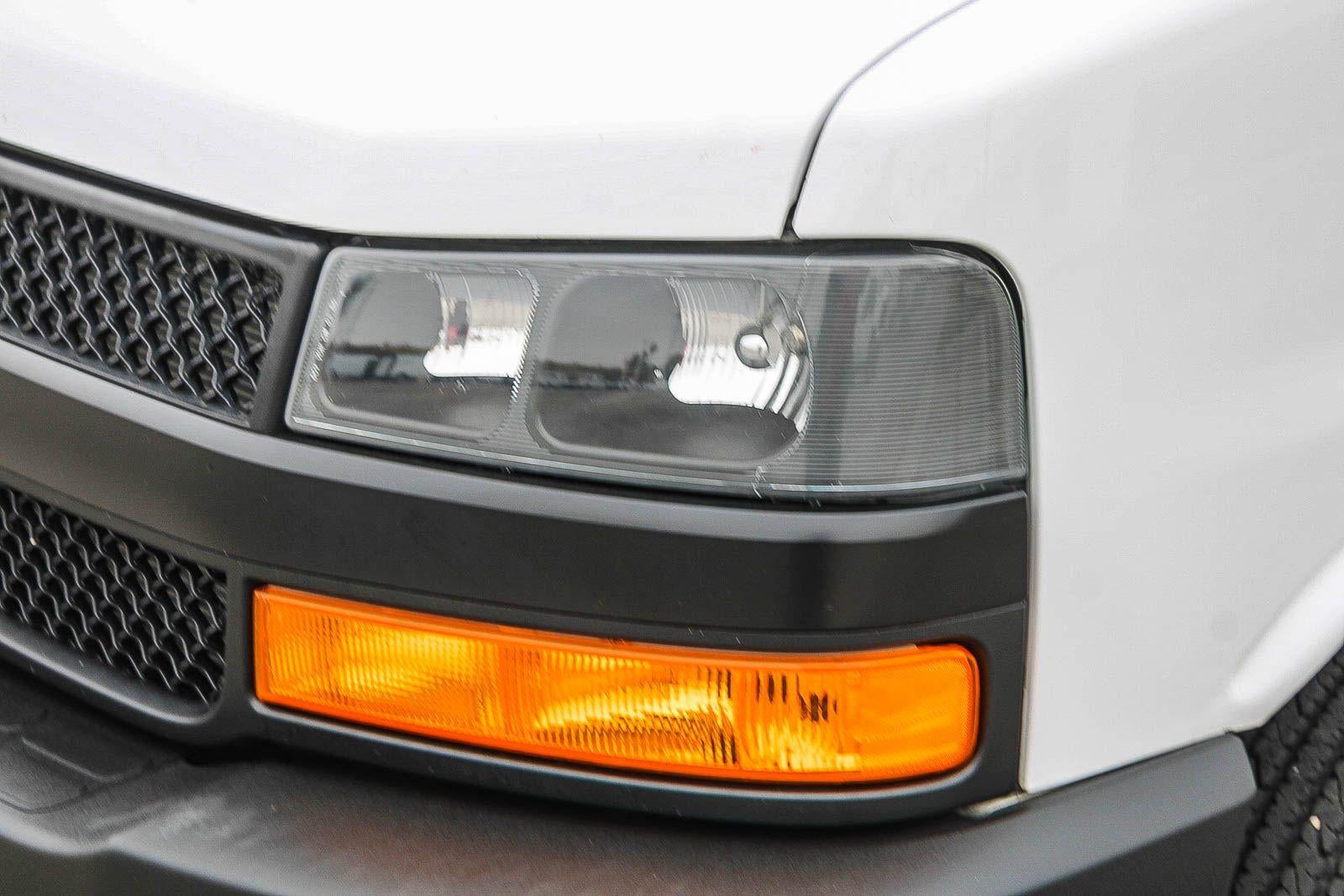 2023 Chevrolet Express Cargo 2500 Base