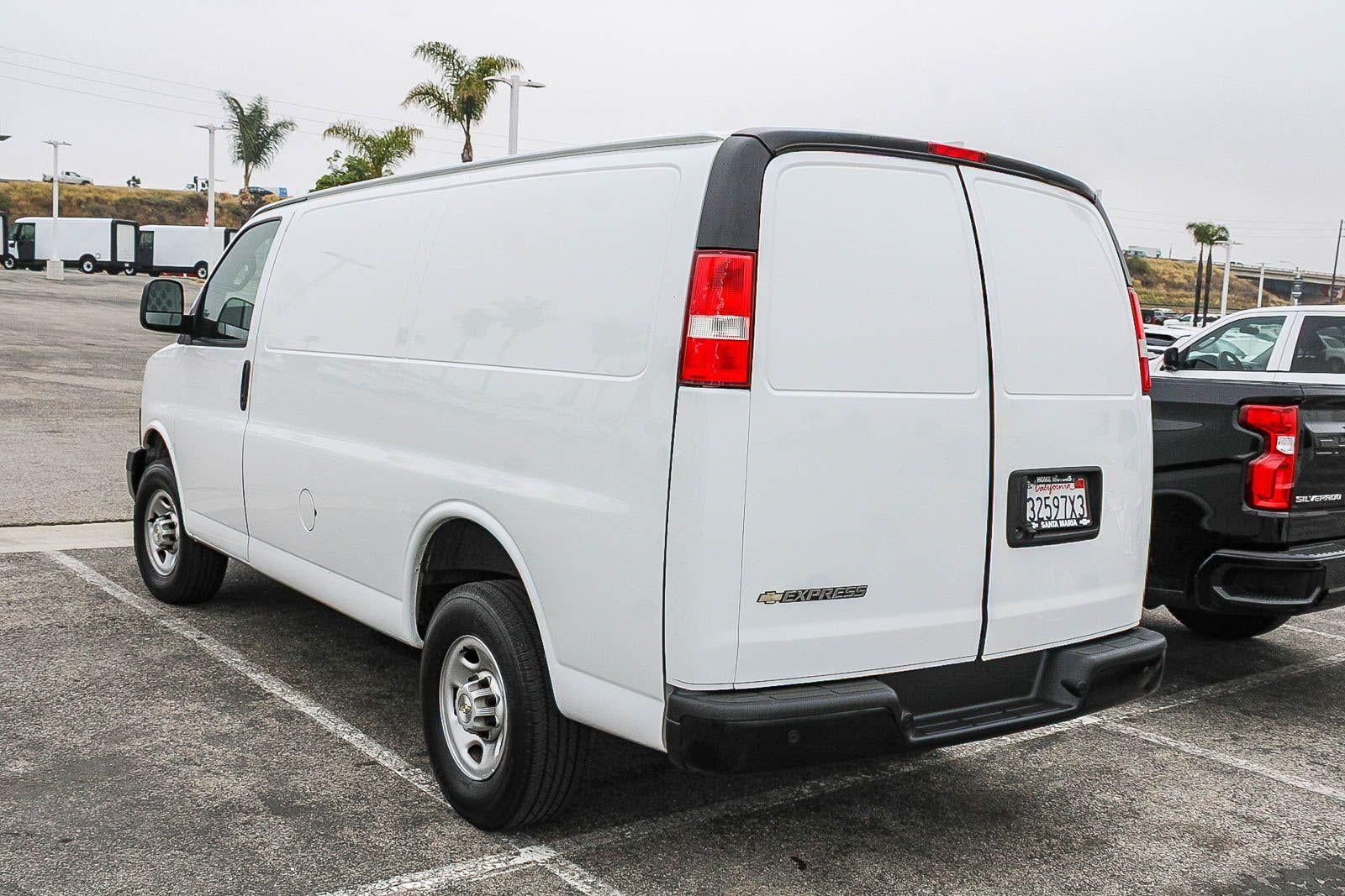 2023 Chevrolet Express Cargo 2500 Base