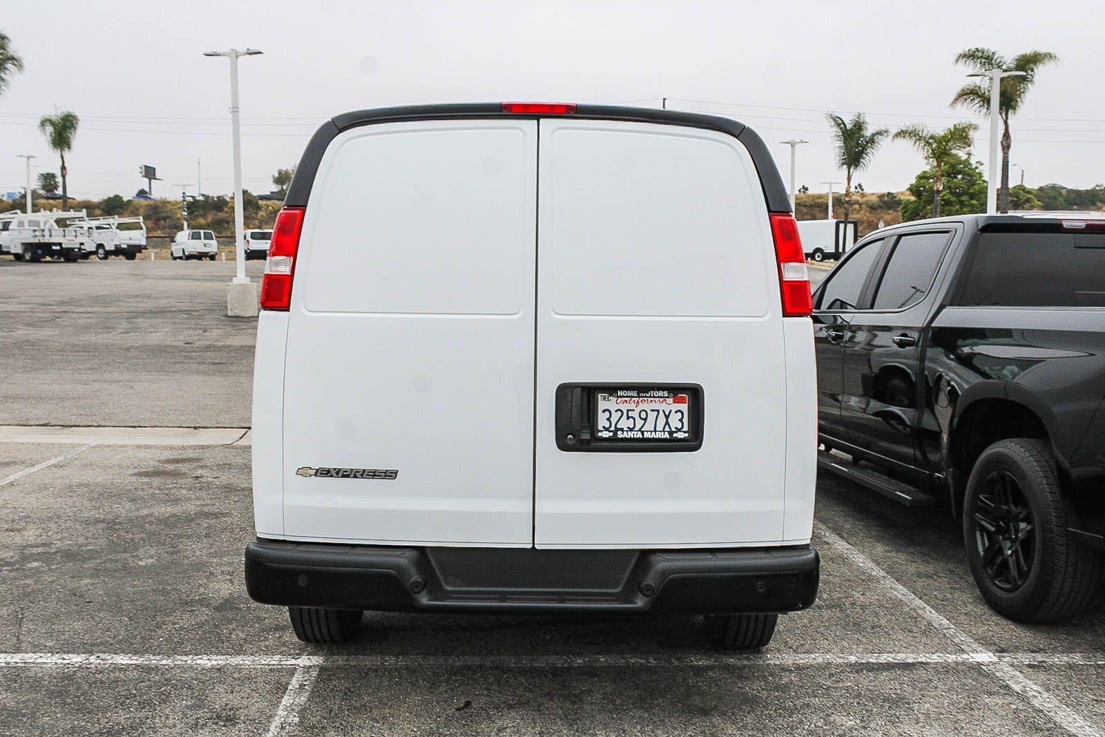 2023 Chevrolet Express Cargo 2500 Base