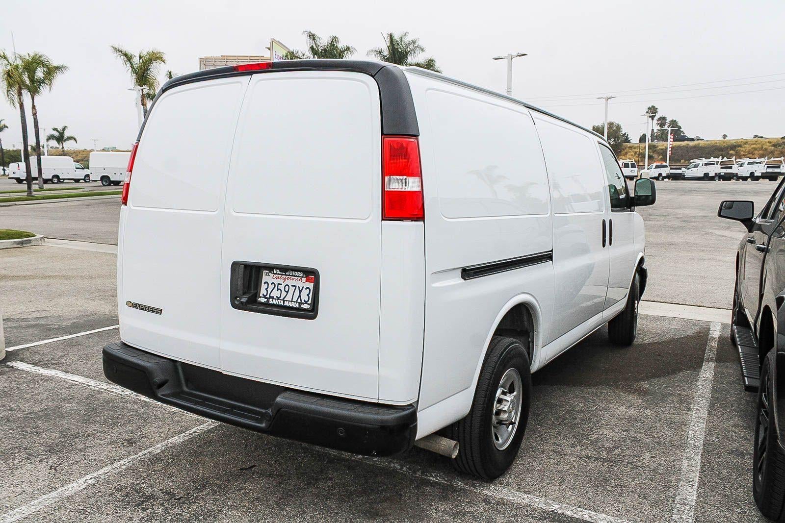 2023 Chevrolet Express Cargo 2500 Base