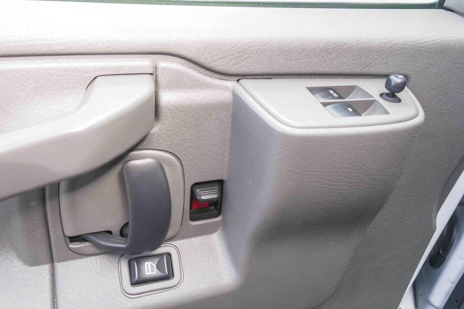 2018 Chevrolet Express Cargo 2500 Base
