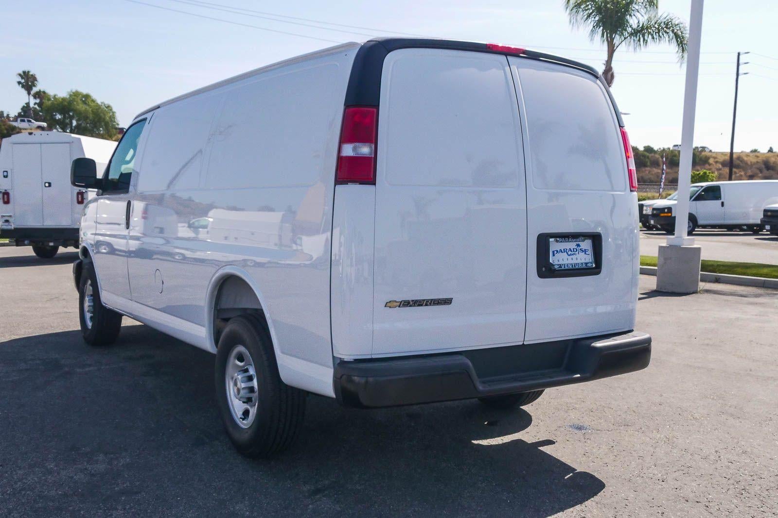 2026 Chevrolet Express Cargo Work Van - Photo 7