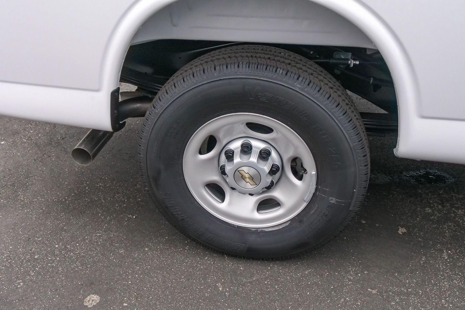 2026 Chevrolet Express Cargo 2500 Extended Wheelbase Rear-Wheel Drive