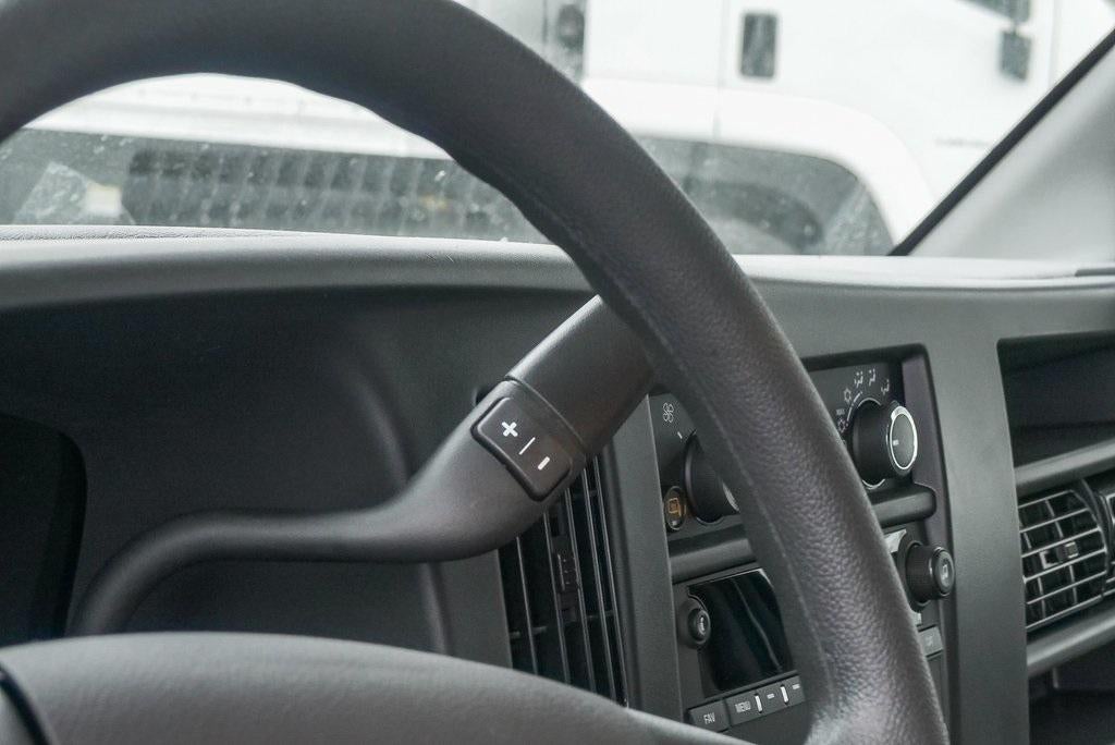 2025 Chevrolet Express Cargo 2500 2500 Extended Wheelbase Rear-Wheel Drive