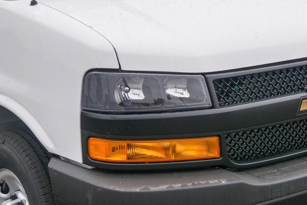 2025 Chevrolet Express Cargo 2500 2500 Extended Wheelbase Rear-Wheel Drive