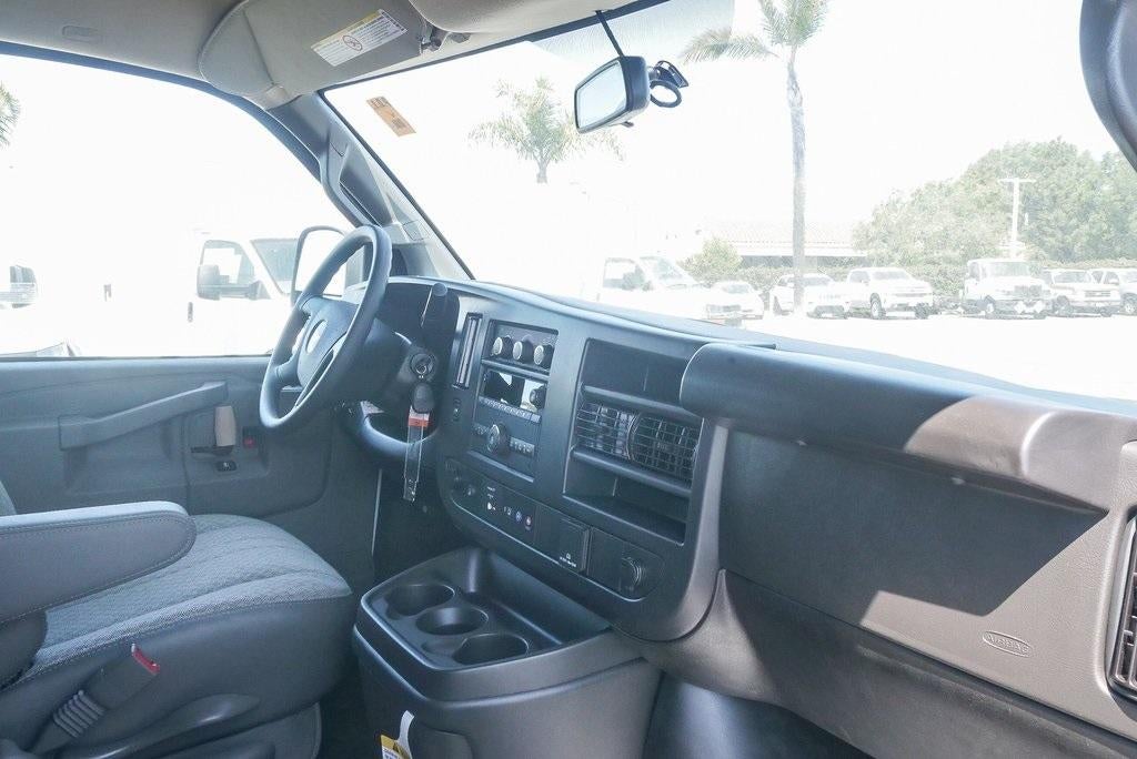 2025 Chevrolet Express Cargo 2500 2500 Extended Wheelbase Rear-Wheel Drive