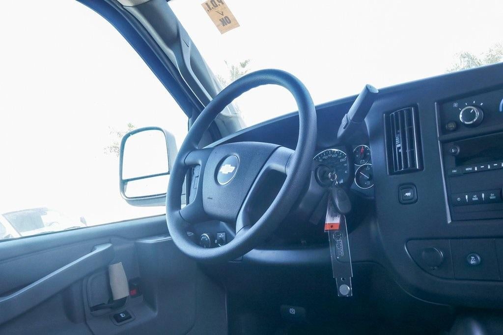 2025 Chevrolet Express Cargo 2500 2500 Extended Wheelbase Rear-Wheel Drive