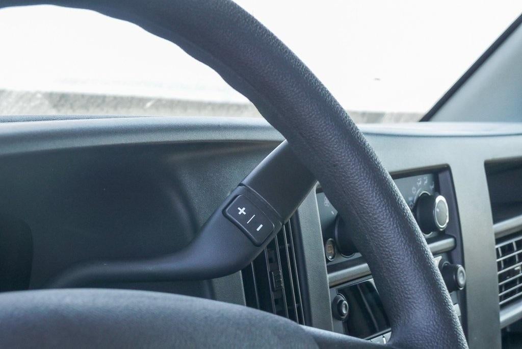 2025 Chevrolet Express Cargo 2500 2500 Extended Wheelbase Rear-Wheel Drive