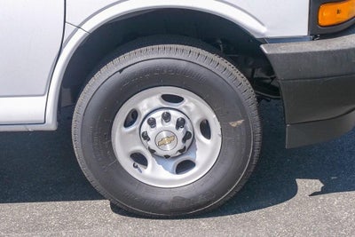 2025 Chevrolet Express Cargo 2500 2500 Extended Wheelbase Rear-Wheel Drive