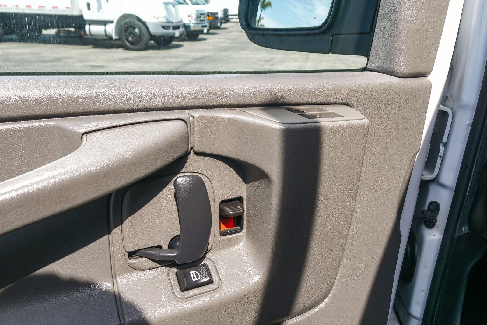 2014 Chevrolet Express Cargo 2500 Base