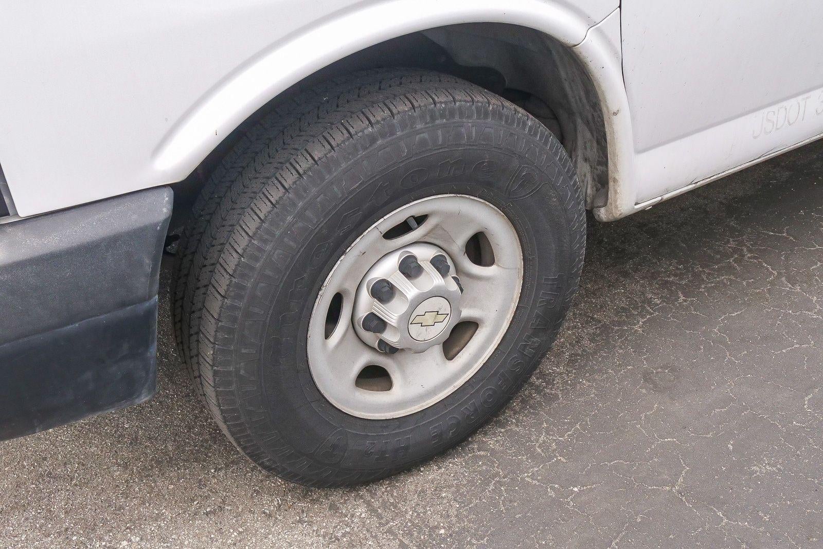2013 Chevrolet Express Cargo 2500 Base