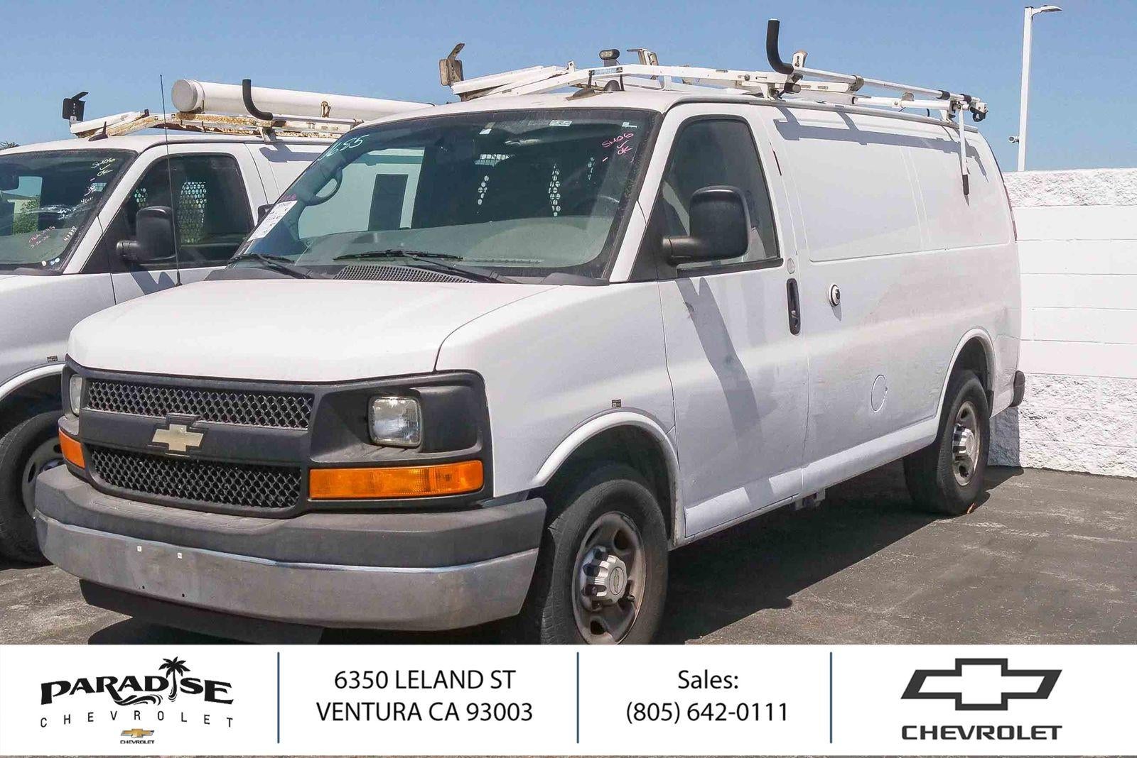 2014 Chevrolet Express 2500 Work Van HD's photo