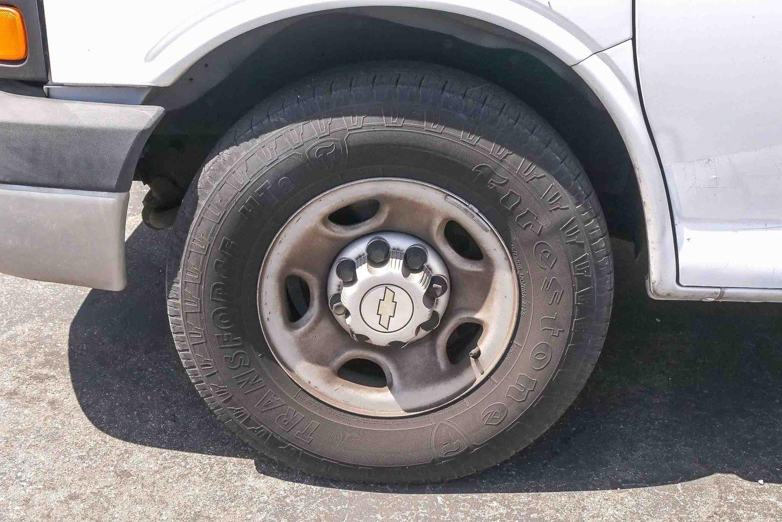 2014 Chevrolet Express Cargo 2500 Base