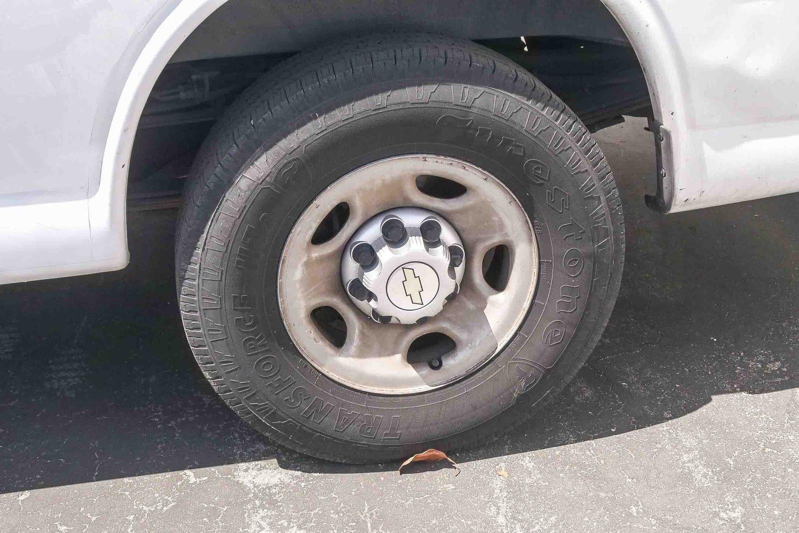 2014 Chevrolet Express Cargo 2500 Base