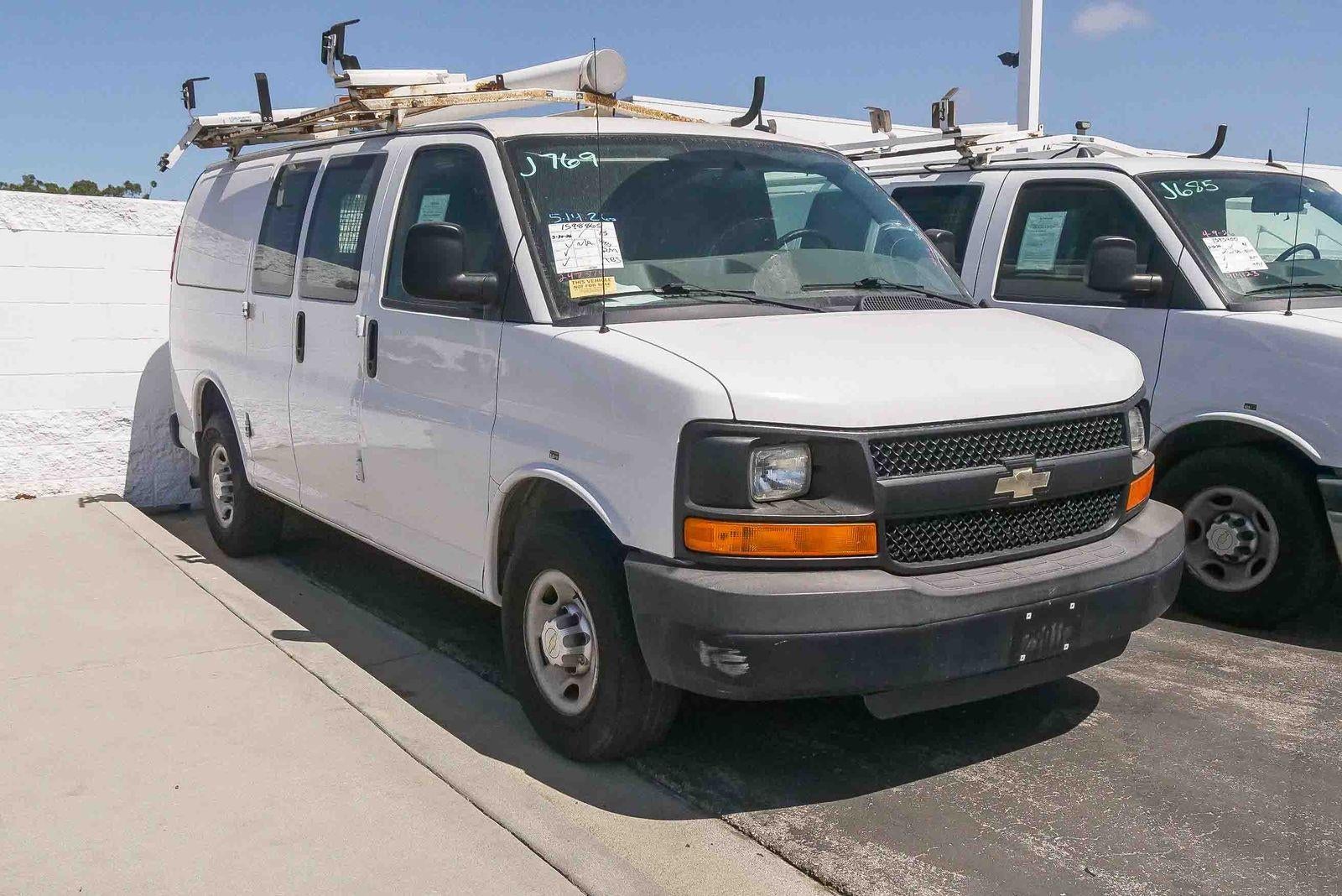 2015 Chevrolet Express Cargo 2500 Base