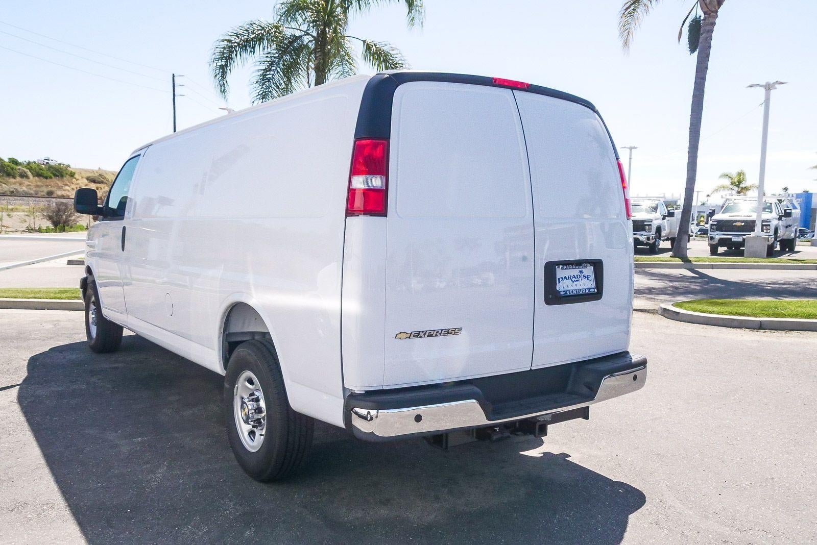 2026 Chevrolet Express Cargo 3500 Extended Wheelbase Rear-Wheel Drive