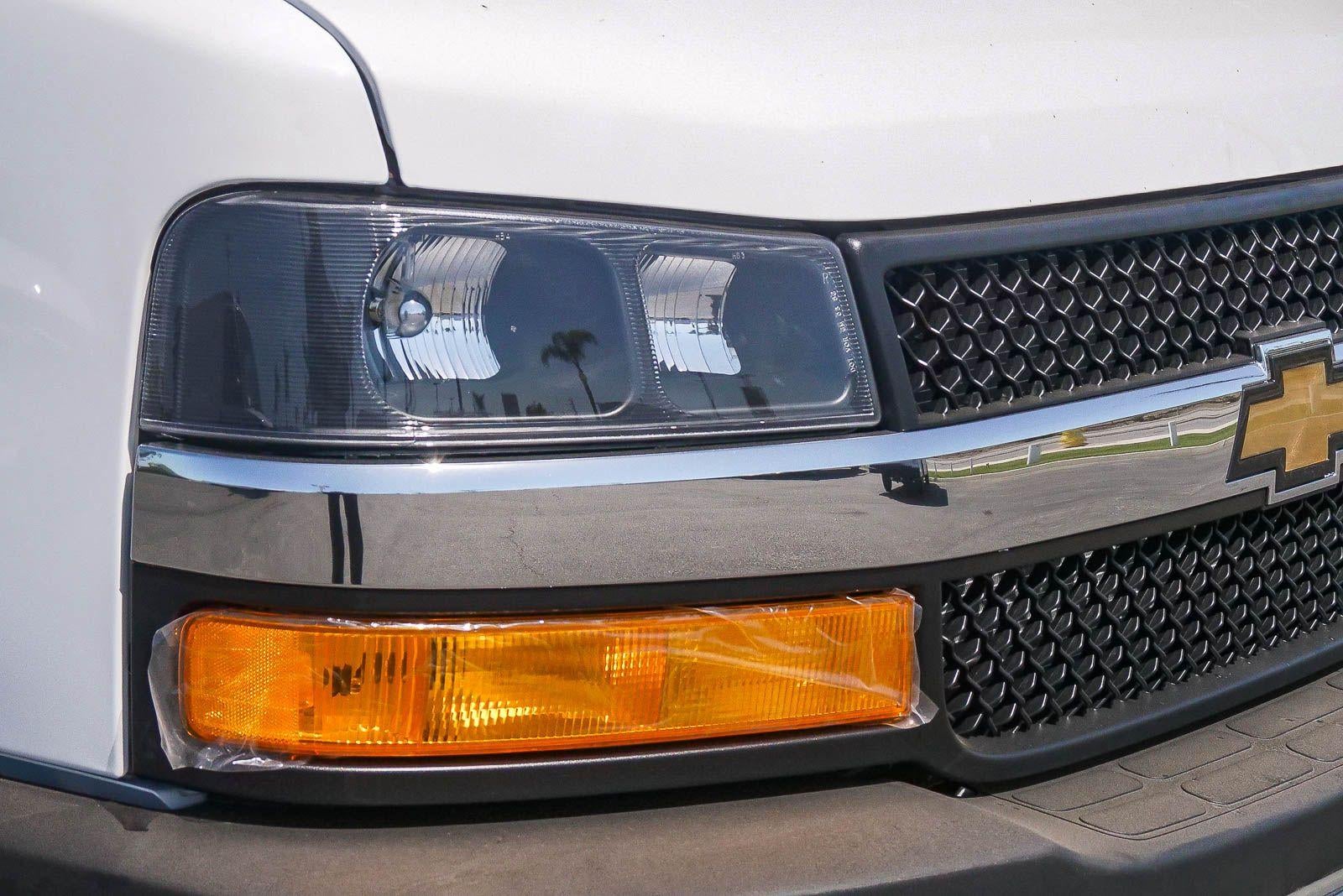 2026 Chevrolet Express Cargo 3500 Extended Wheelbase Rear-Wheel Drive