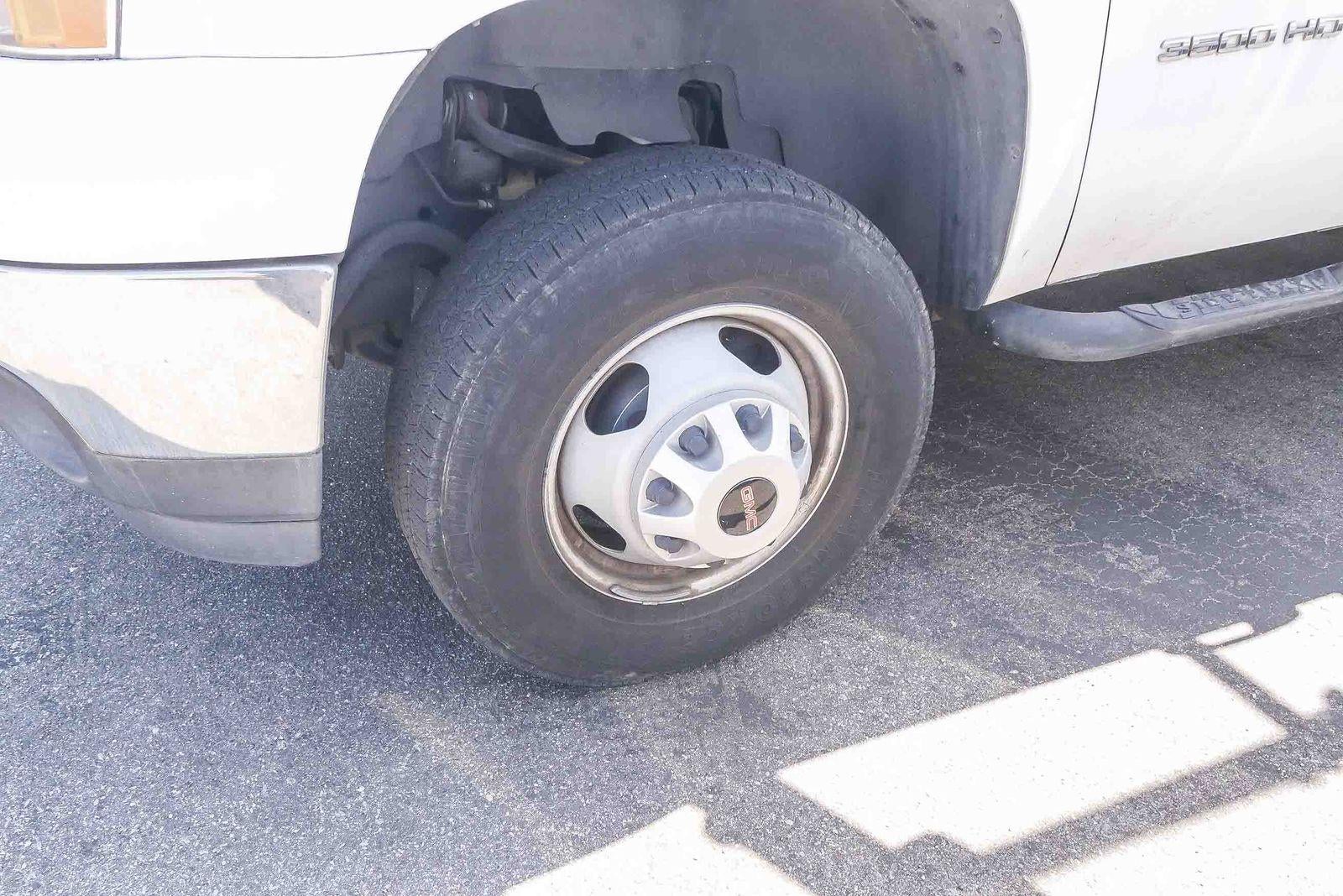 2014 GMC Sierra 3500 HD Chassis Cab Work Truck