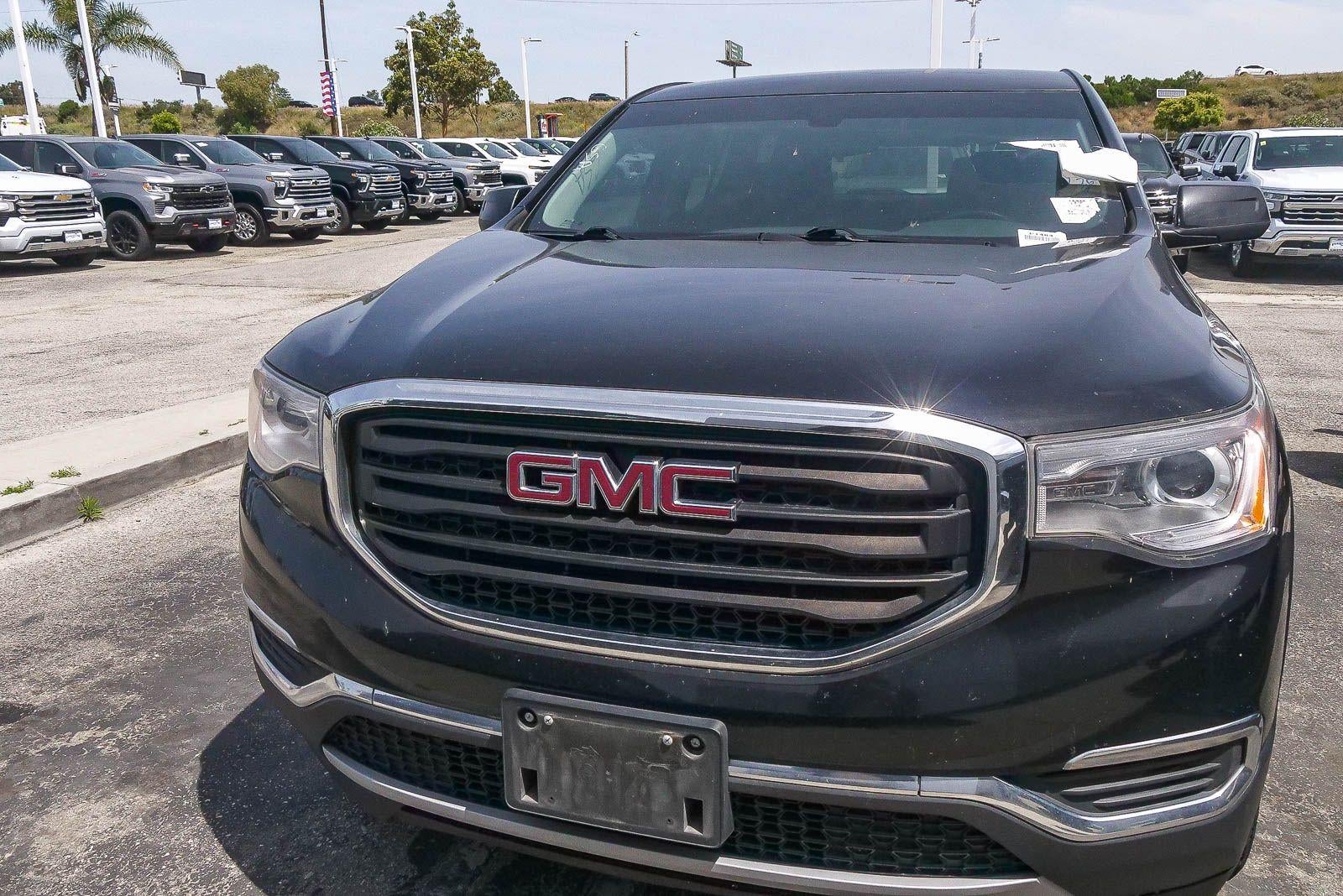 2019 GMC Acadia SLE
