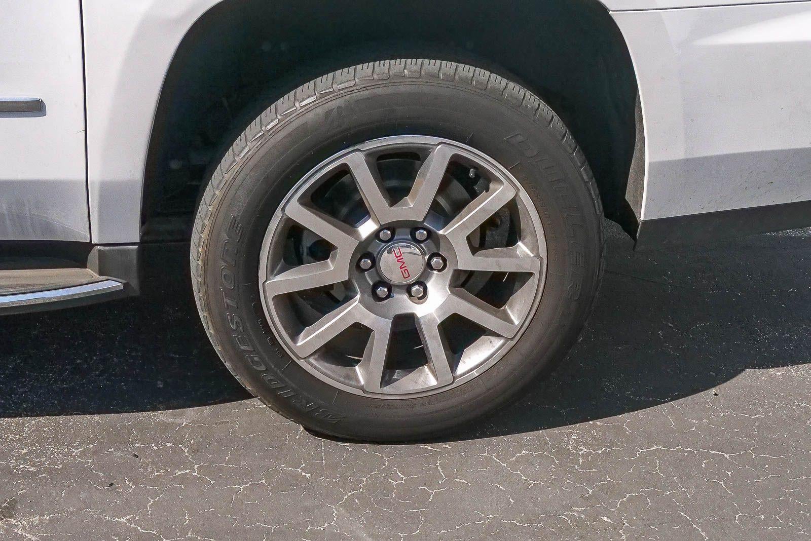2017 GMC Yukon XL Denali