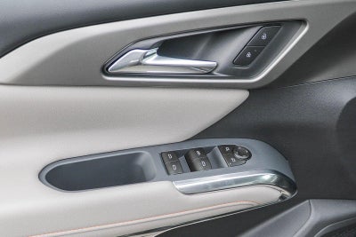 2027 Chevrolet Traverse LT w/1LT