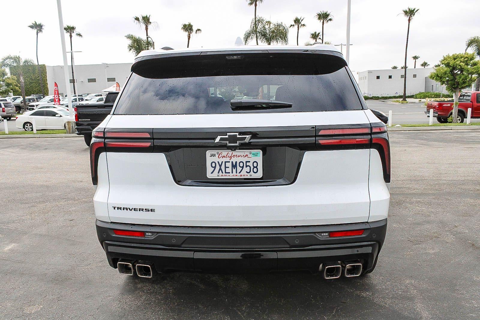 2026 Chevrolet Traverse LT