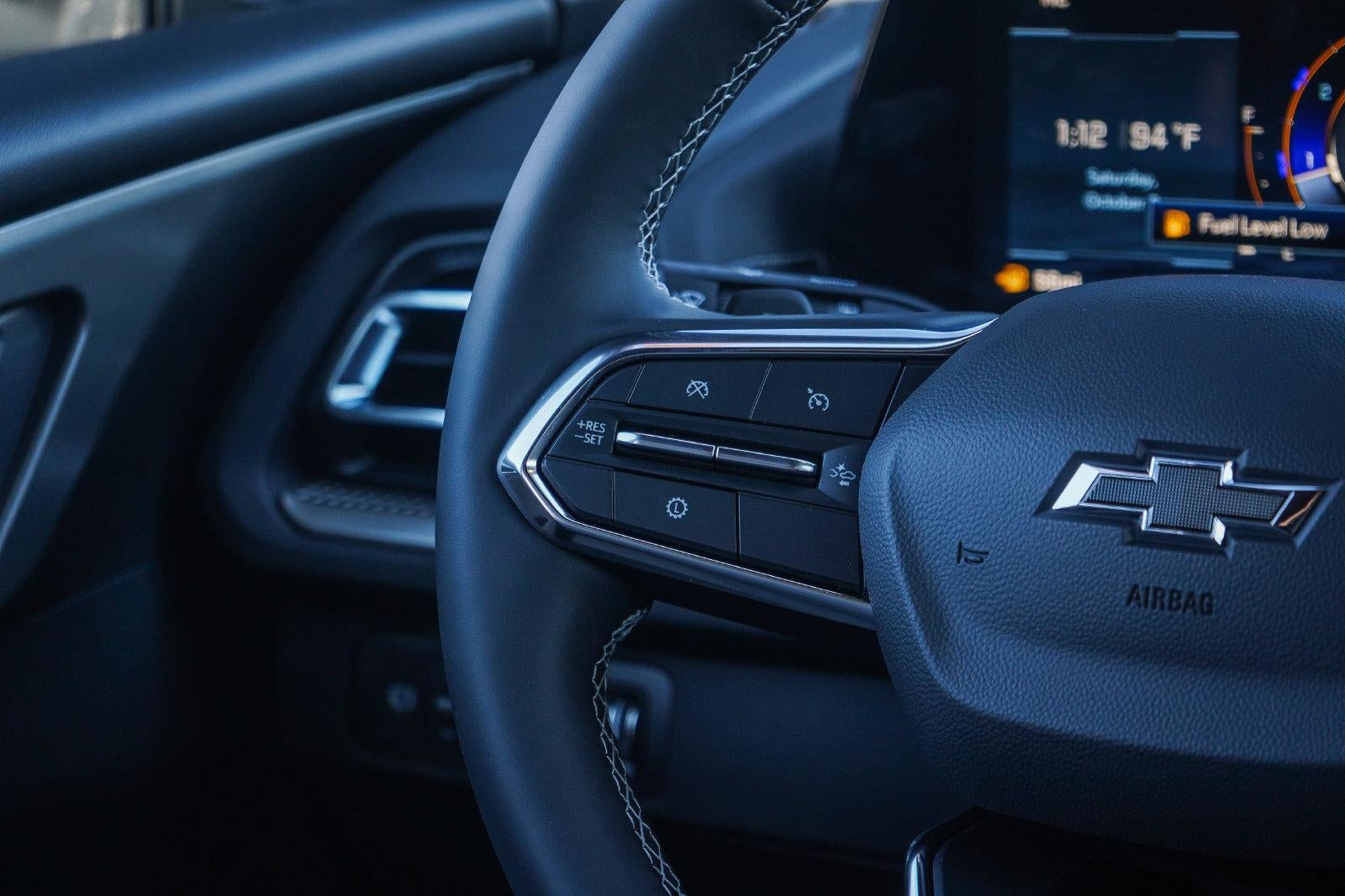 2027 Chevrolet Traverse LT w/1LT