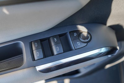 2027 Chevrolet Traverse LT w/1LT