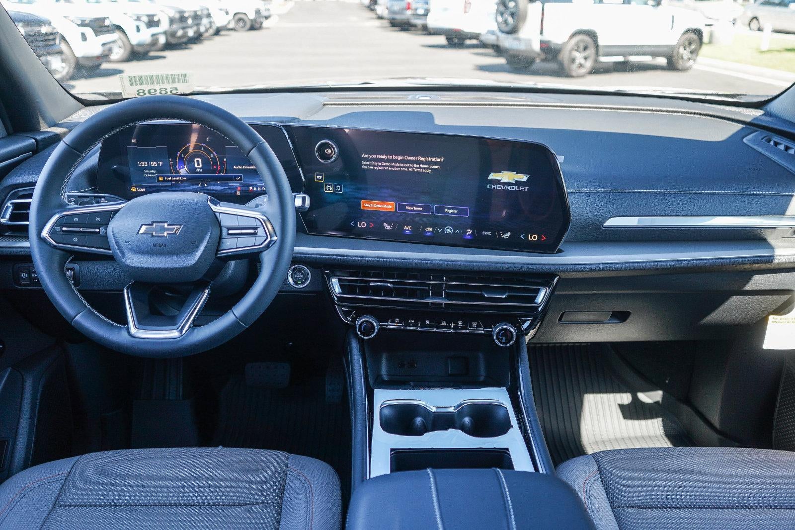 2027 Chevrolet Traverse LT w/1LT