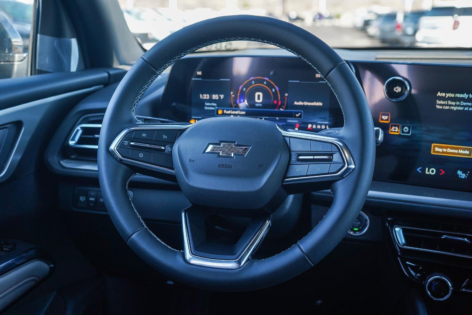 2027 Chevrolet Traverse LT w/1LT