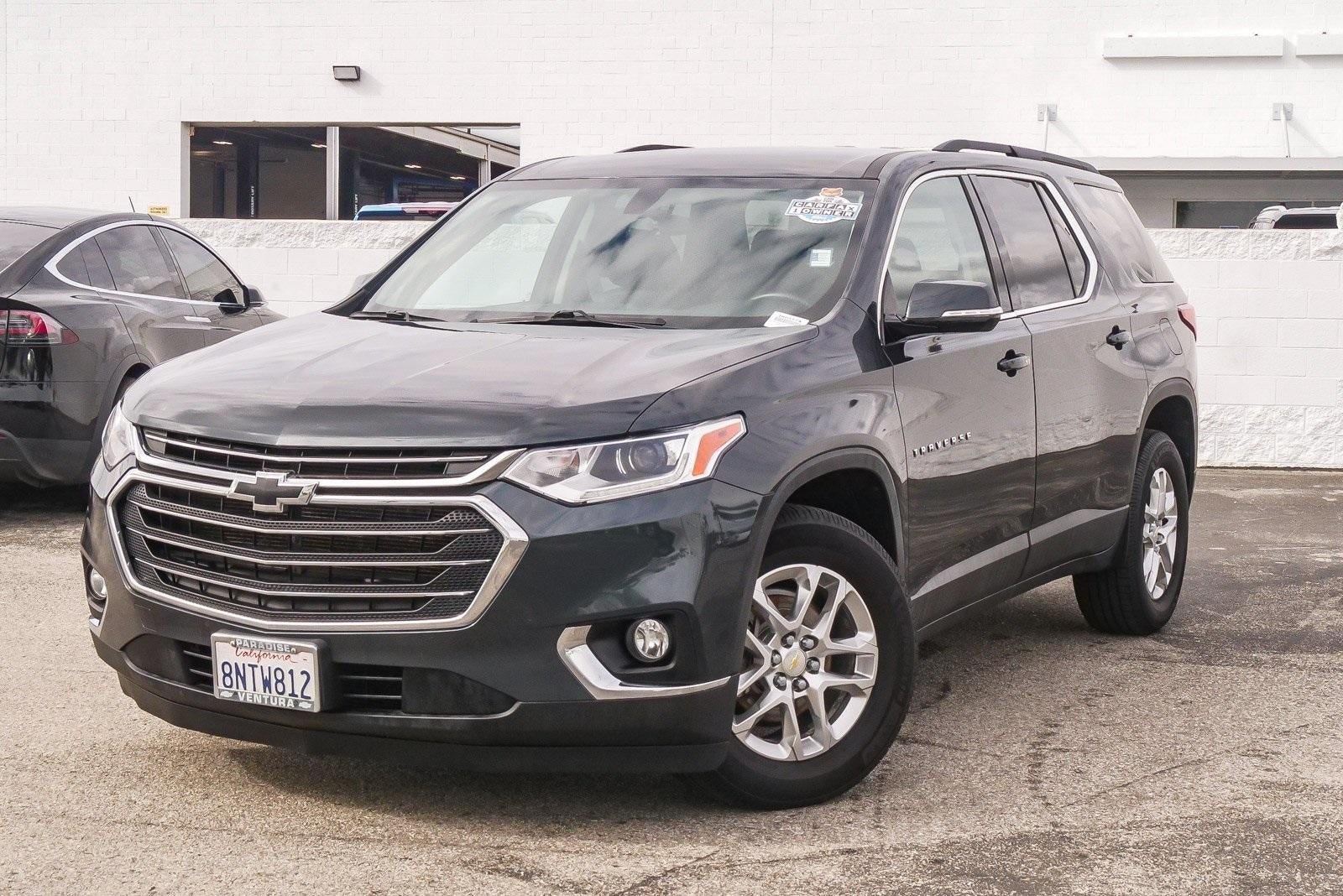 2020 Chevrolet Traverse LT Cloth