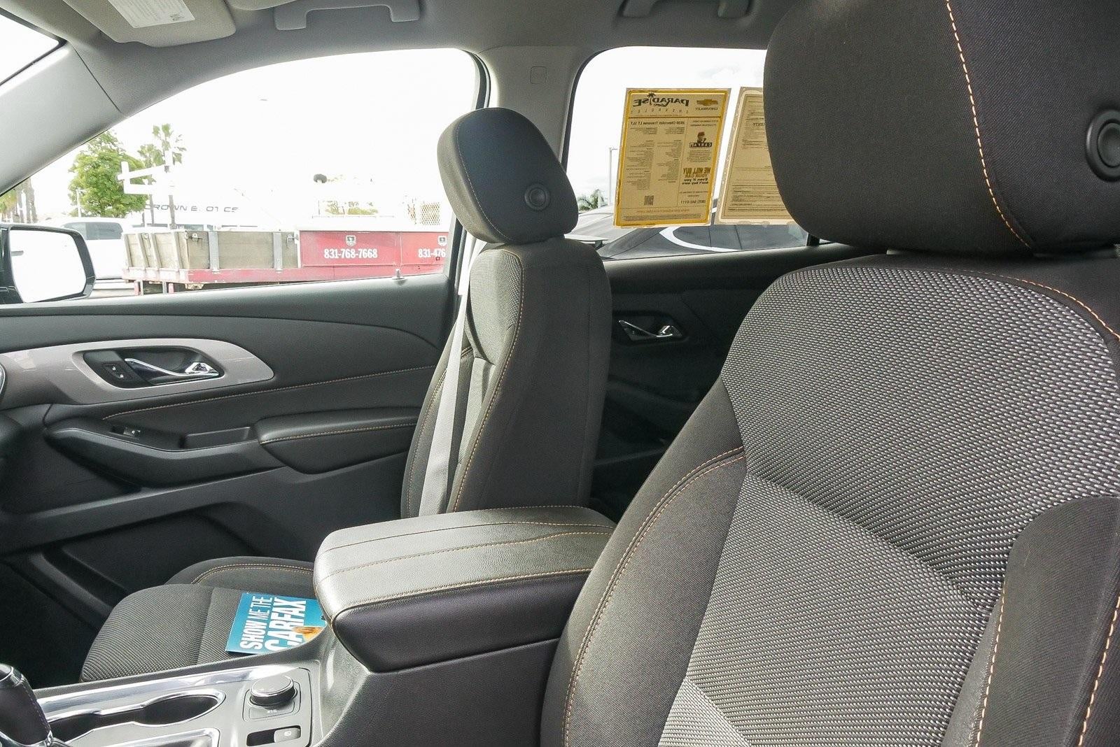 2020 Chevrolet Traverse LT Cloth