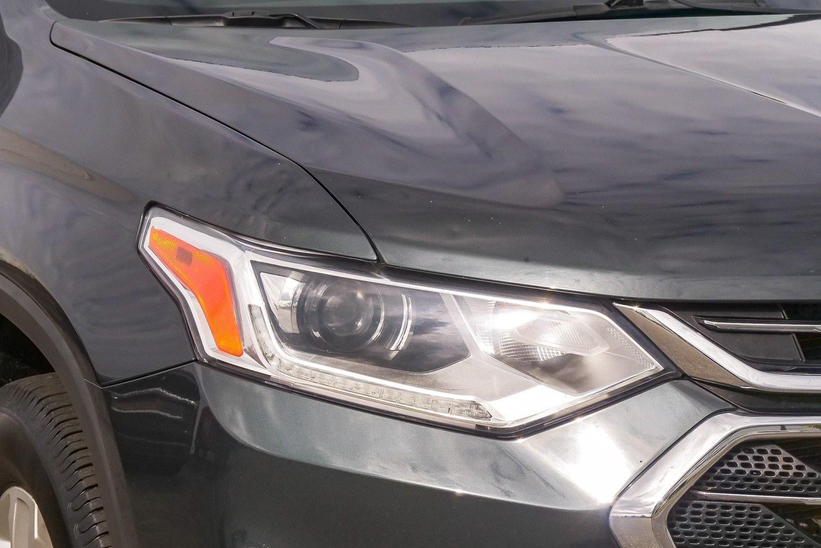 2020 Chevrolet Traverse LT Cloth