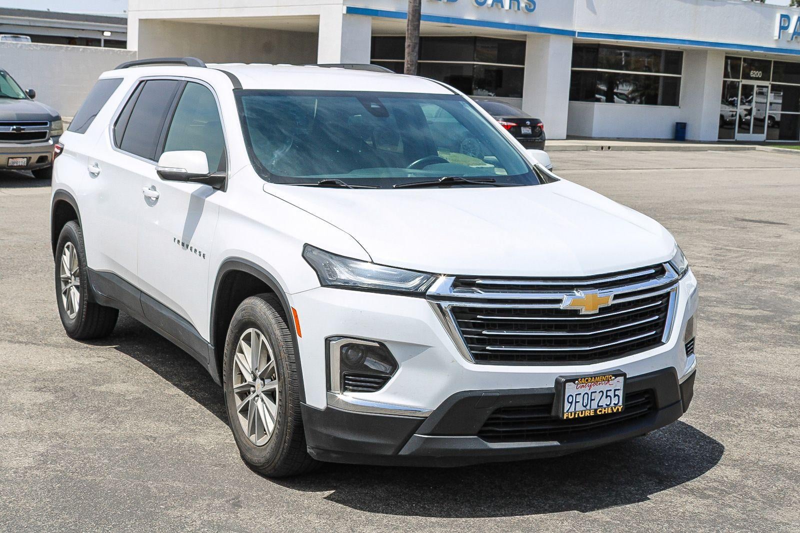 2023 Chevrolet Traverse LT Cloth