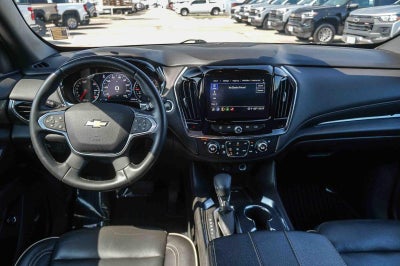 2023 Chevrolet Traverse Base