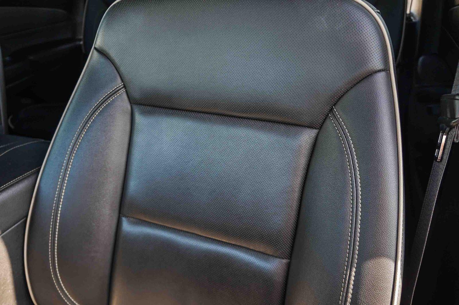 2023 Chevrolet Traverse Base