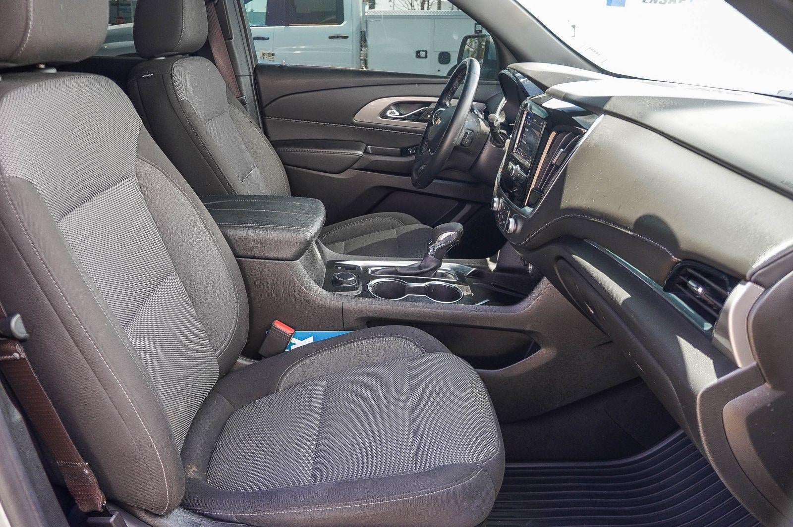 2024 Chevrolet Traverse Limited LT Cloth