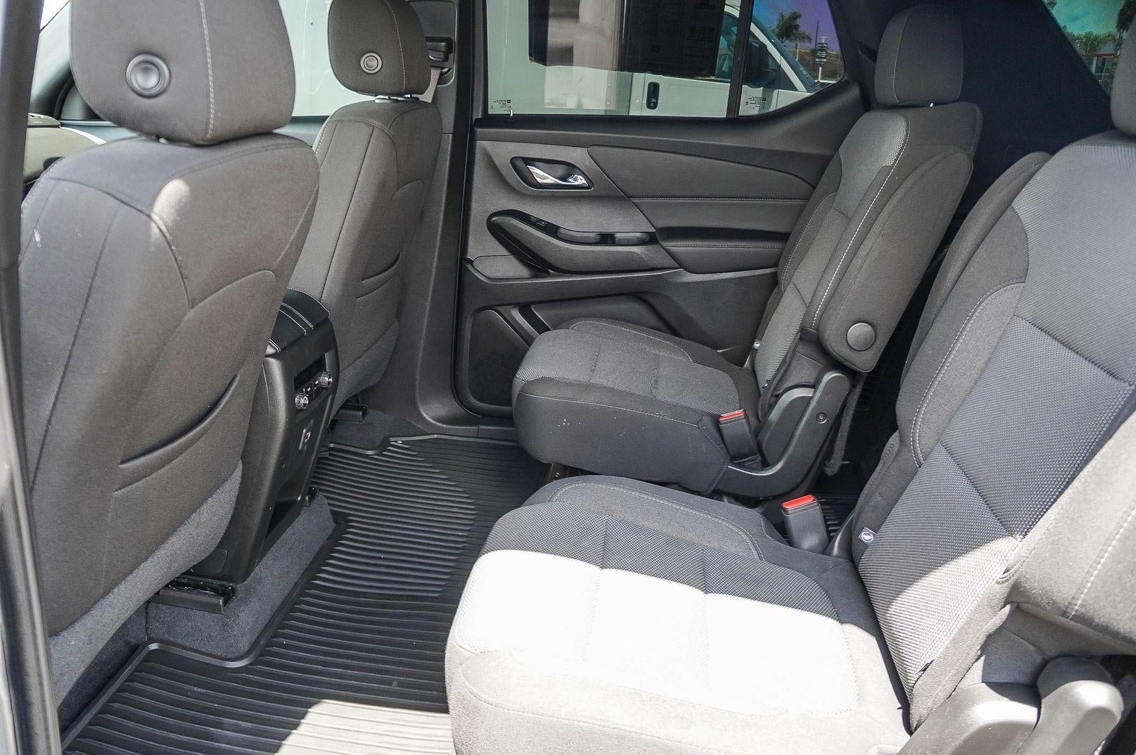 2024 Chevrolet Traverse Limited LT Cloth