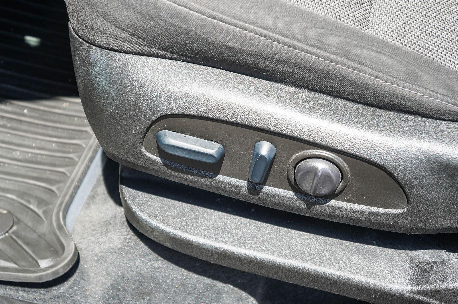 2024 Chevrolet Traverse Limited LT Cloth